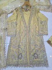 B 230 BEIGE