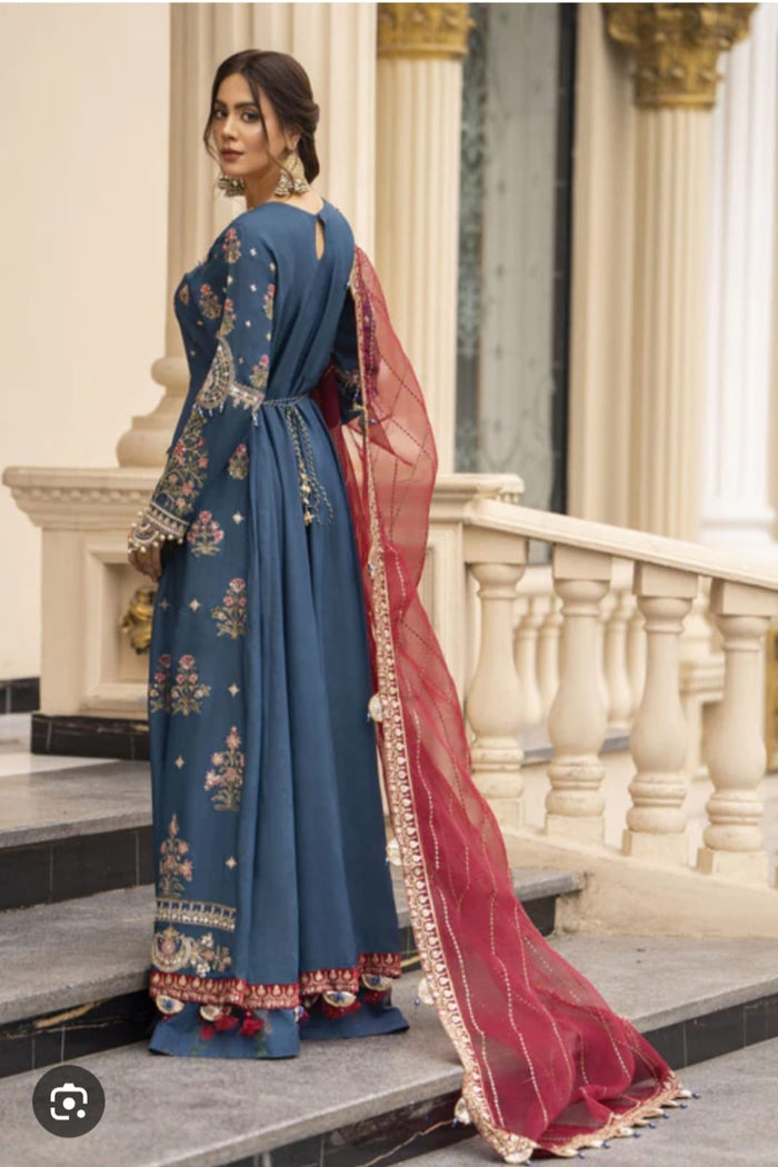 MB 092 GOWN BLUE
